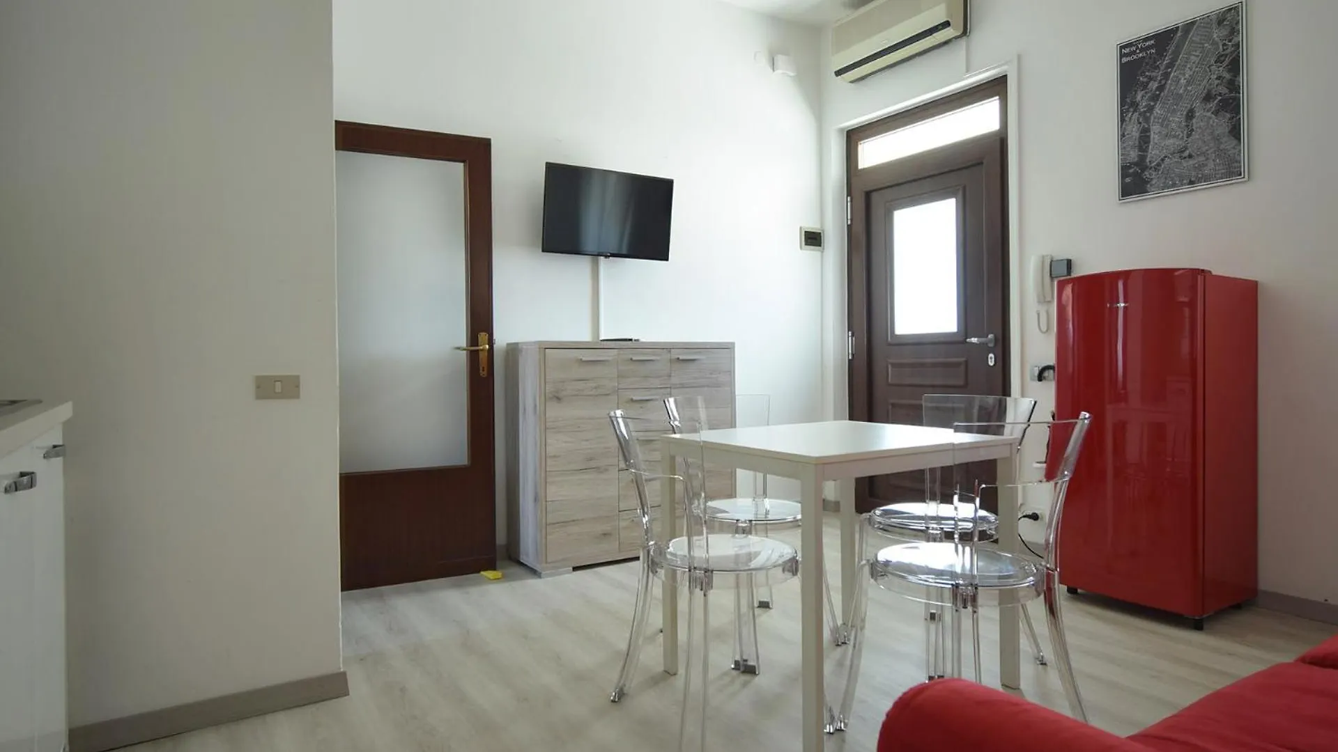 Welc-Om Santa Giustina Apartment Padua 0*,